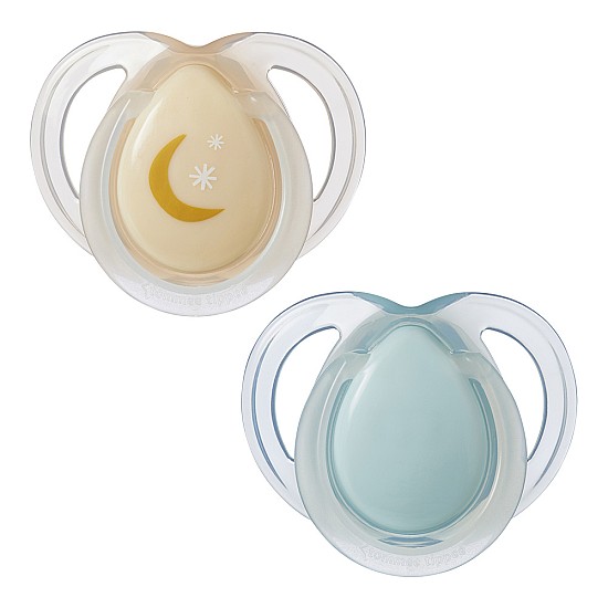 Ортодонтични залъгалки Tommee Tippee NIGHT TIME 0-6м, 2 бр./оп., оранж/зелен, декор луна Tommee Tippee Ортодонтични залъгалки NIGHT TIME 0-6м, оранж/зелен, декор луна