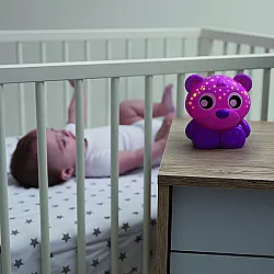 Проектор и нощна лампа Мече "Лека нощ" PLAYGRO, розово 0м+ Проектор и нощна лампа Мече "Лека нощ" PLAYGRO, розово 0м+