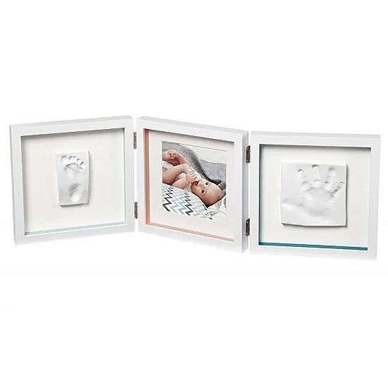 BABY ART Бяла рамка за отпечатък за ръчичка и краче + снимка My Baby Style Essentials, бяло паспарту, 3601095400