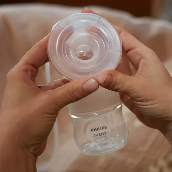 Philips AVENT Единична електрическа помпа Natural Motion Premium SCF396/31
