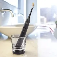 Philips Sonicare Звукочестотна четка за зъби Diamond Clean 9000, HX9911/17 черна