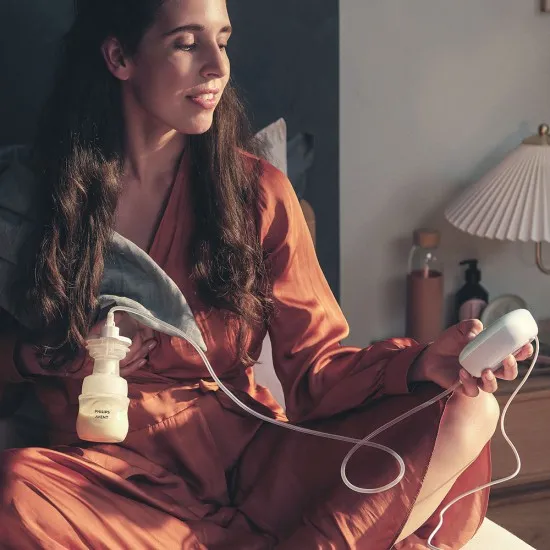 Philips AVENT Електрическа помпа Essential SCF323/11