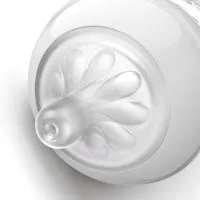Philips AVENT Комплект за бебе шише Natural Response 125 мл и залъгалка 0-6м