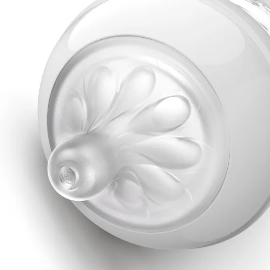 Philips AVENT Комплект за бебе шише Natural Response 125 мл и залъгалка 0-6м