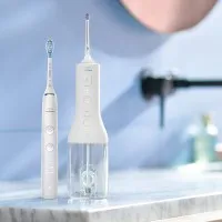 Philips Sonicare Орален душ Power Flosser 3000 Interdental и Електрическа четка за зъби Diamond Clean, серия 9000, бяла HX3886/41