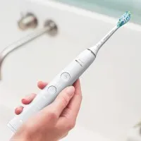 Philips Sonicare Орален душ Power Flosser 3000 Interdental и Електрическа четка за зъби Diamond Clean, серия 9000, бяла HX3886/41