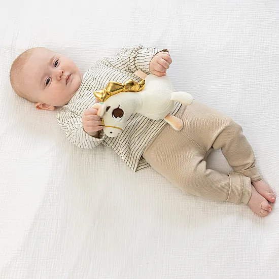 Плюшена музикална играчка Еднорог TINY LOVE Take along Unicorn Wonderlands, 3333119301 Музикална играчка Еднорог TINY LOVE Take along Unicorn Wonderlands