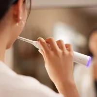 Philips Sonicare series 6500 Електрически звукови четки за зъби HX7419/01 бяла и черна с калъф Philips Sonicare комплект четки за зъби HX7419/01 серия 6500, бяла и черна с калъфи