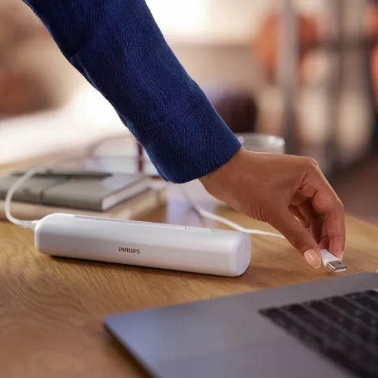 Philips Sonicare series 7100 Електрическа звукова четка за зъби HX7420/02 бяла, зареждащ калъф за път Philips Sonicare Звукова четка за зъби HX7420/02 серия 7100, бяла с калъф