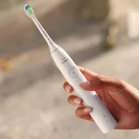 Philips Sonicare series 5300 Електрически звукови четки за зъби HX7109/01 бяла и черна с калъф Philips Sonicare комплект четки за зъби HX7109/01 серия 5300, бяла и черна с калъфи