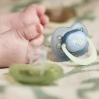 Tommee Tippee Ортодонтични залъгалки NIGHT GLOW 0-6м, TT.0307