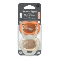 Ортодонтични залъгалки Tommee Tippee NIGHT GLOW 0-6м, 2 броя, кафяв/оранжев Tommee Tippee Ортодонтични залъгалки NIGHT GLOW 0-6м, TT.0309