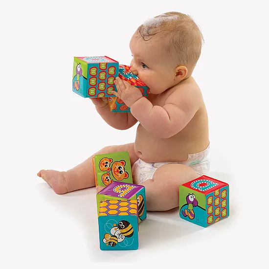 PLAYGRO Меки кубчета за баня (6бр./оп.) 6м+ 0183838 PLAYGRO Меки кубчета за баня (6бр./оп.) 6м+ 0183838